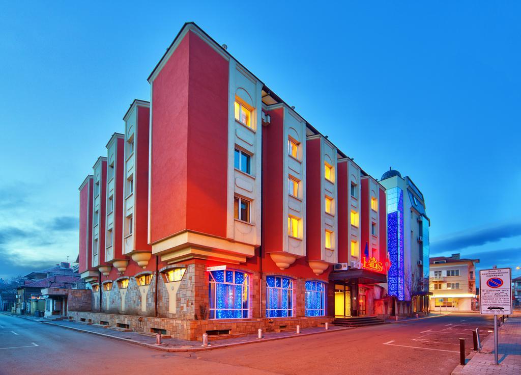 Hotel Palas Казанлик Екстер'єр фото